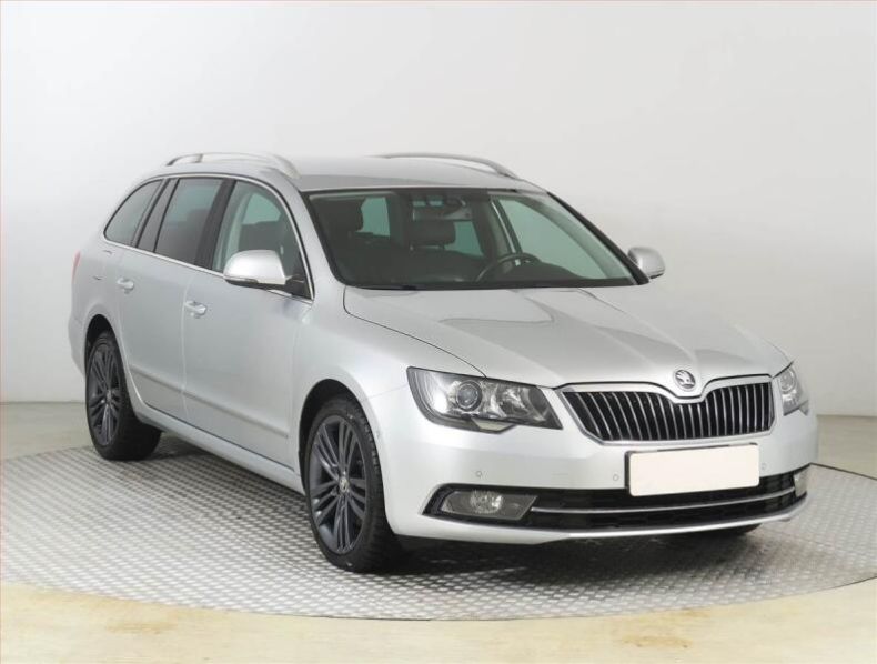 Škoda Superb - hlavní fotka inzerátu