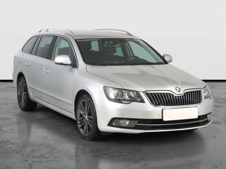 Škoda Superb - hlavní fotka inzerátu