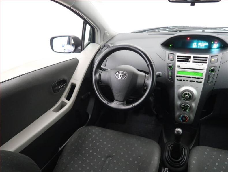 Toyota Yaris - hlavní fotka
