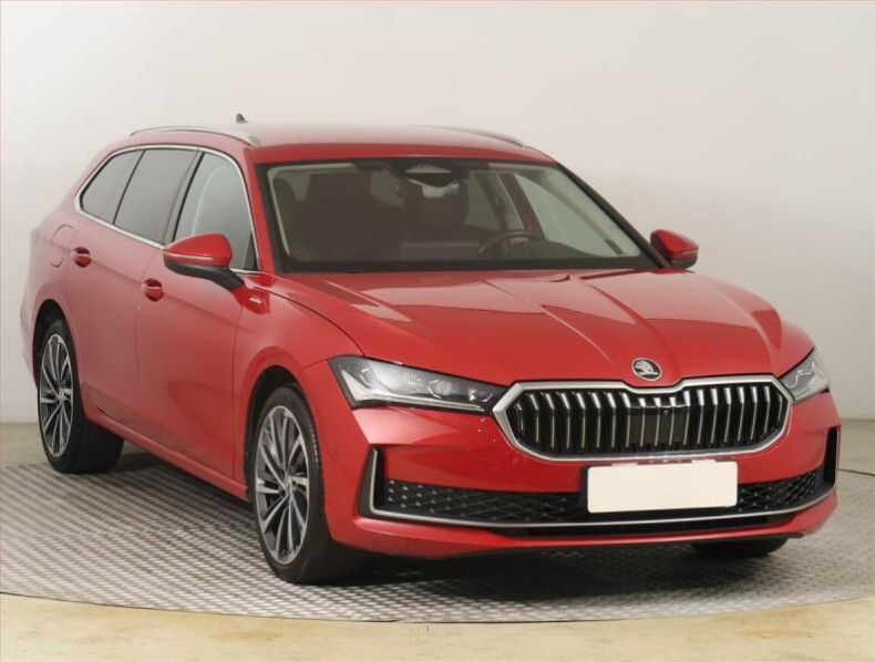 Škoda Superb - hlavní fotka
