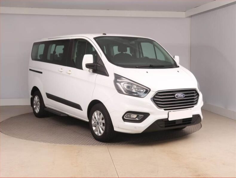 Ford Tourneo - hlavní foto
