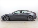 Tesla Model 3 - fotka číslo 2