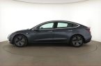 Tesla Model 3 - fotka číslo 2