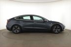 Tesla Model 3 - fotka číslo 5
