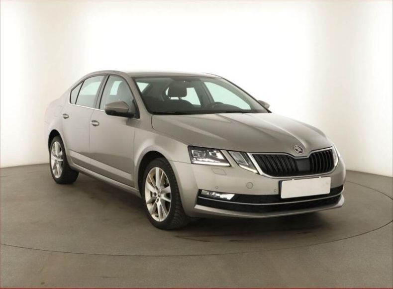 Škoda Octavia - hlavní foto