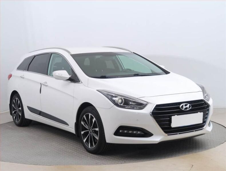 Hyundai i40 - hlavní foto