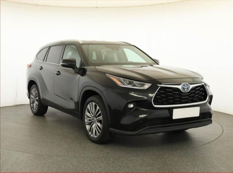Toyota Highlander - hlavní fotka