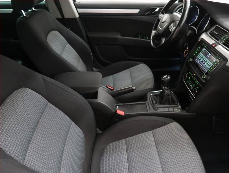 Škoda Superb - hlavní fotka