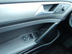 Volkswagen Golf - fotka číslo 14
