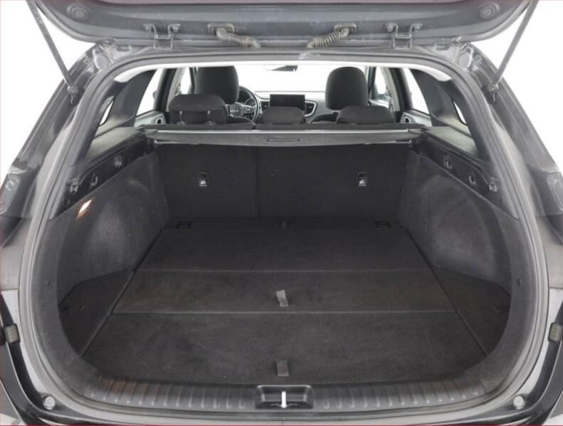 Kia Cee'd - hlavní fotka