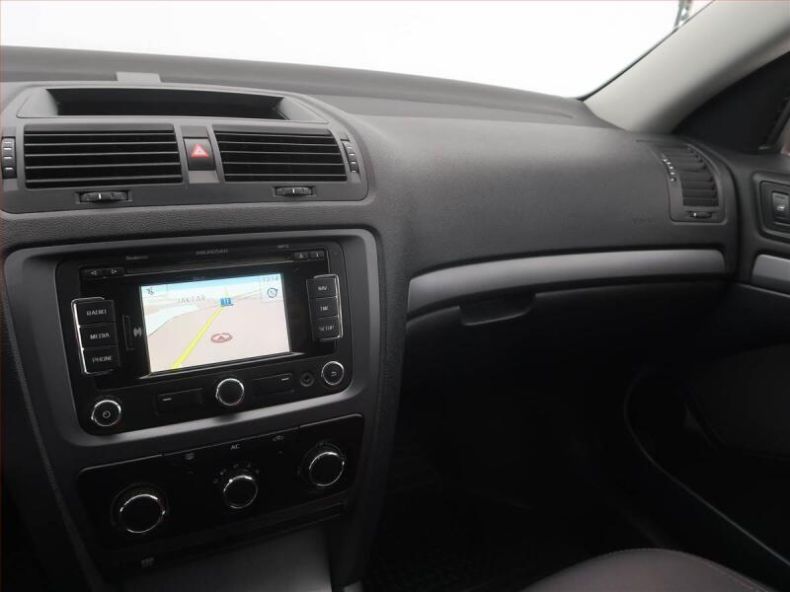 Škoda Octavia - hlavní fotka