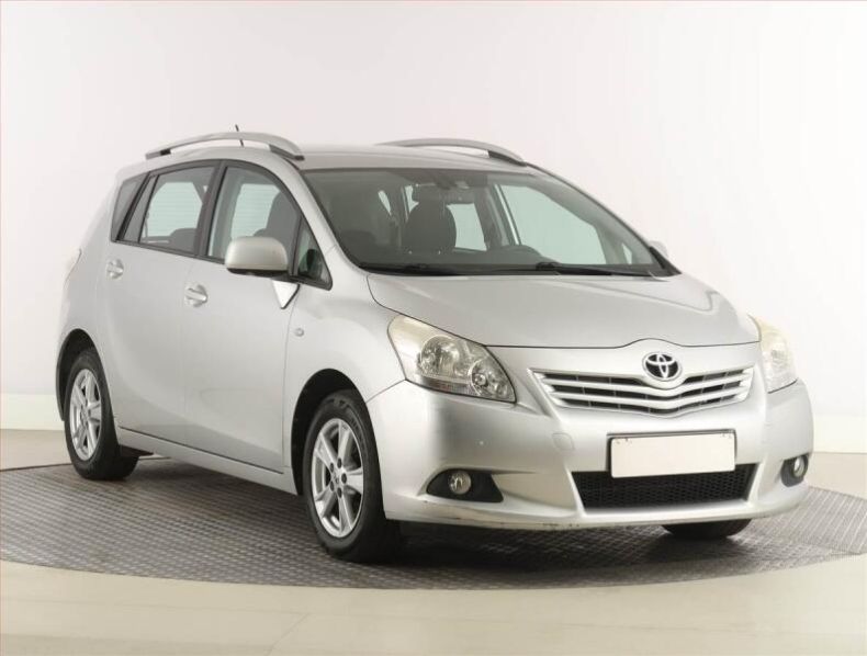 Toyota Verso - hlavní fotka inzerátu