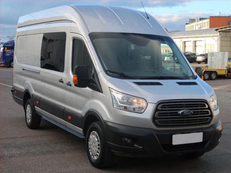 Ford Transit - hlavní foto
