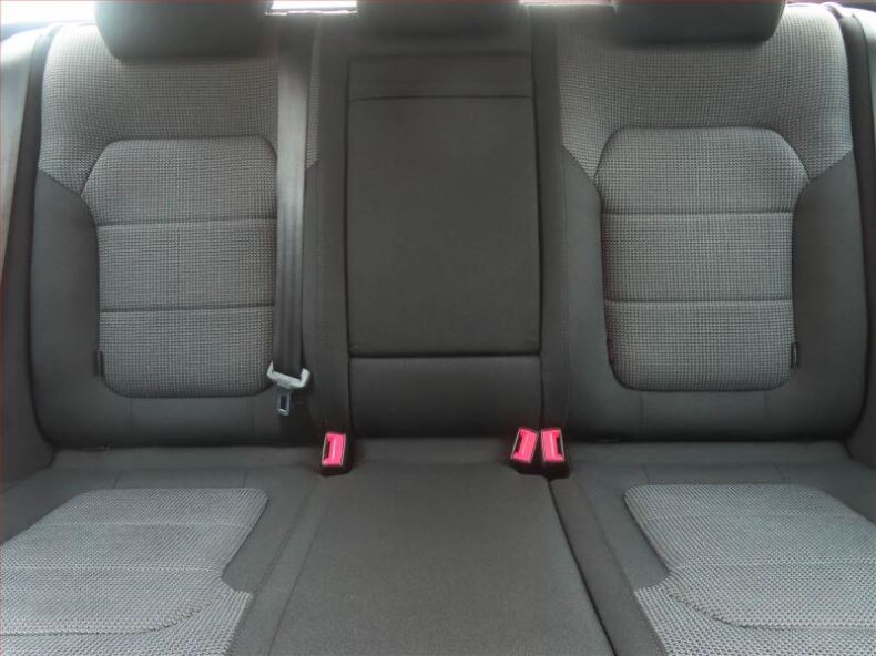 Volkswagen Passat - hlavní fotka