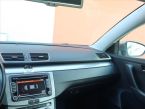 Volkswagen Passat - fotka číslo 7