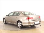 Volkswagen Passat - fotka číslo 3