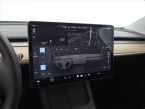 Tesla Model 3 - fotka číslo 15