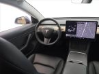 Tesla Model 3 - fotka číslo 6