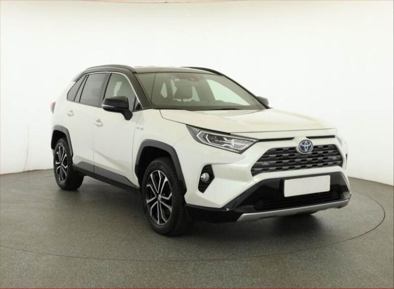 Toyota RAV 4 - hlavní foto