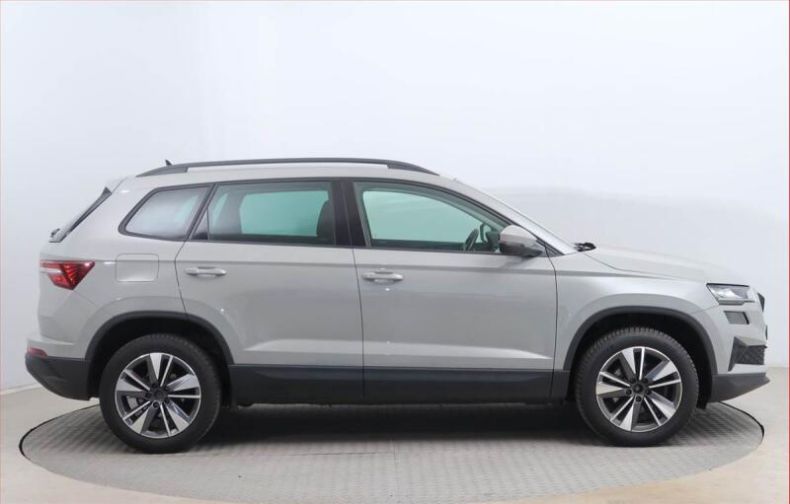 Škoda Karoq - hlavní fotka