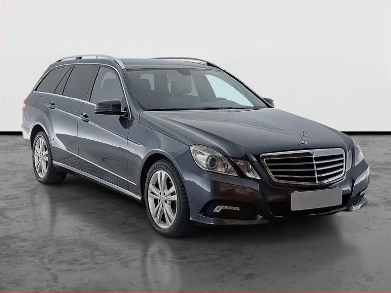 Mercedes Třída E - hlavní fotka inzerátu