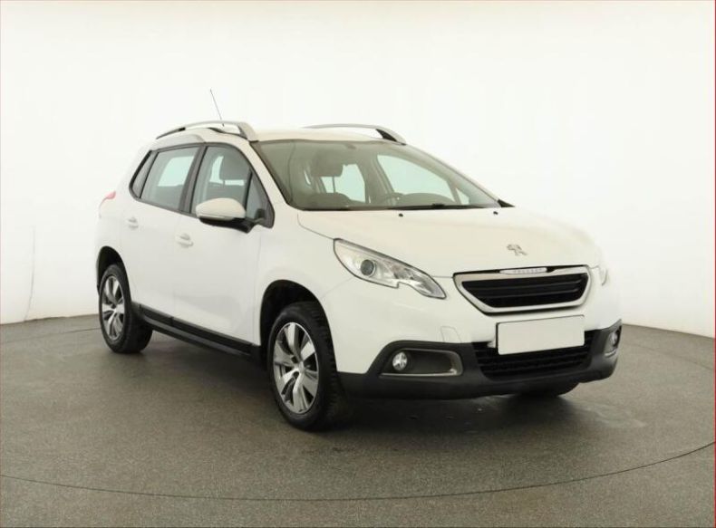 Peugeot 2008 - hlavní foto