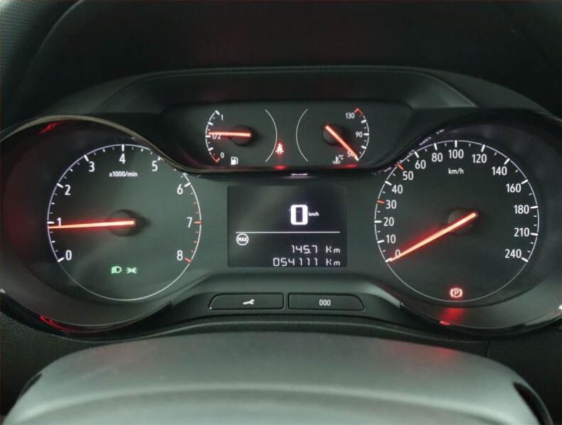 Opel Crossland X - hlavní fotka