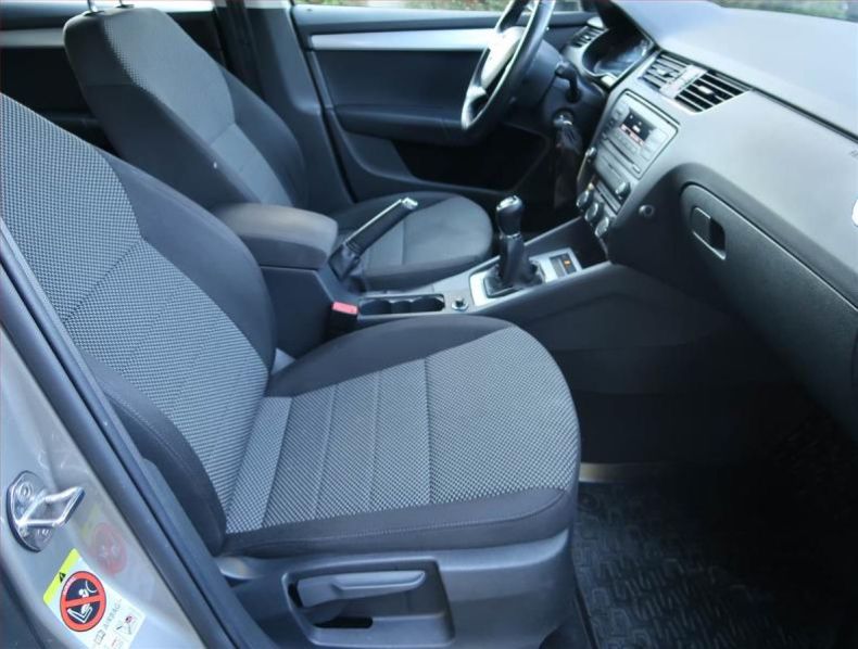 Škoda Octavia - hlavní fotka