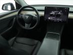Tesla Model Y - fotka číslo 6