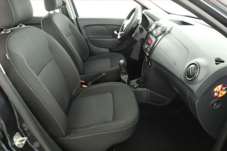 Dacia Sandero - hlavní fotka