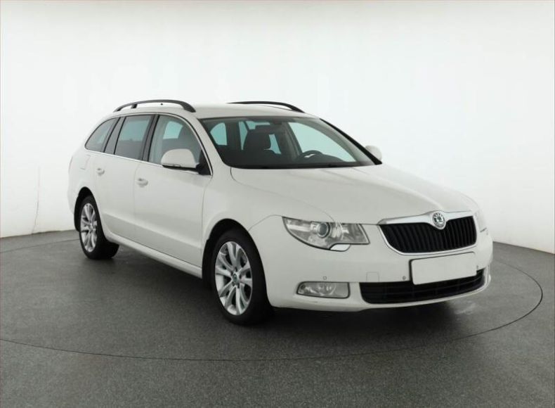 Škoda Superb - hlavní fotka inzerátu