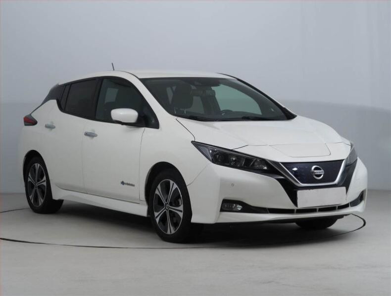 Nissan Leaf - hlavní foto