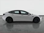 Tesla Model 3 - fotka číslo 5