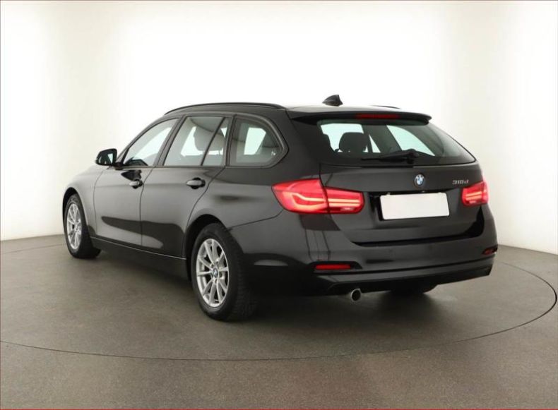 BMW Řada 3 - hlavní fotka