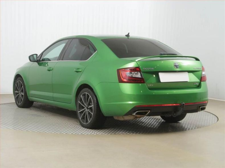 Škoda Octavia - hlavní fotka