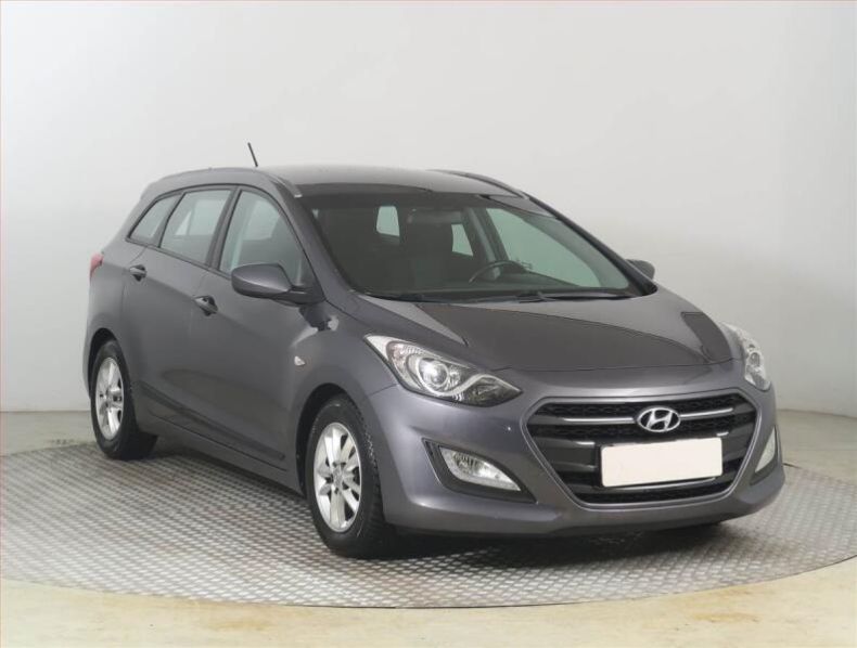 Hyundai i30 - hlavní fotka inzerátu