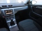 Volkswagen Passat - fotka číslo 7