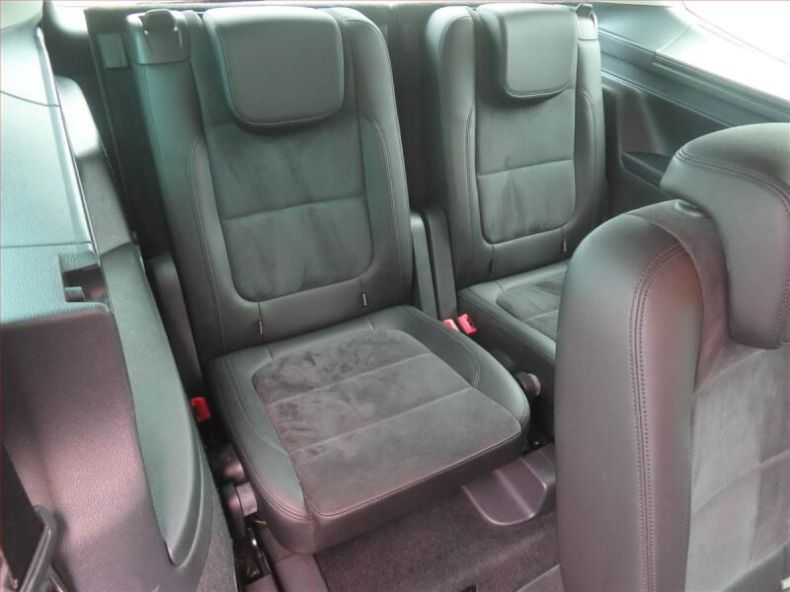 Volkswagen Sharan - hlavní fotka