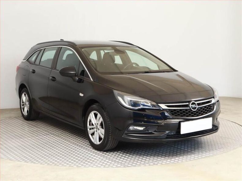 Opel Astra - hlavní fotka inzerátu