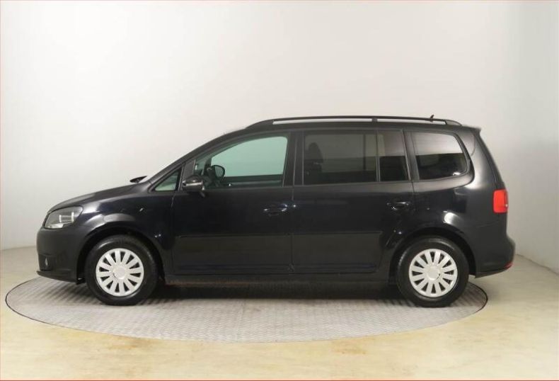 Volkswagen Touran - hlavní fotka