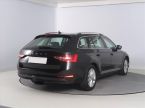 Škoda Superb - fotka číslo 4