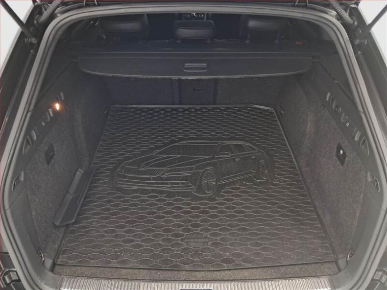 Škoda Superb - hlavní fotka