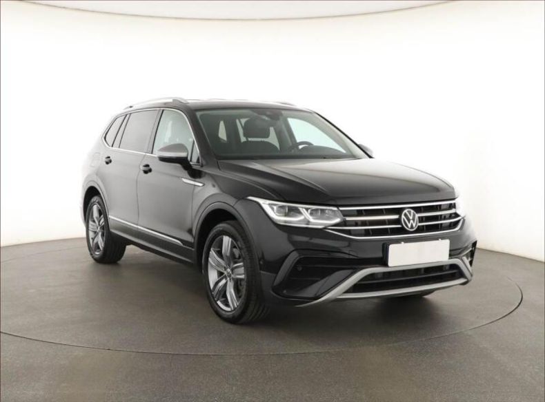 Volkswagen Tiguan - hlavní foto