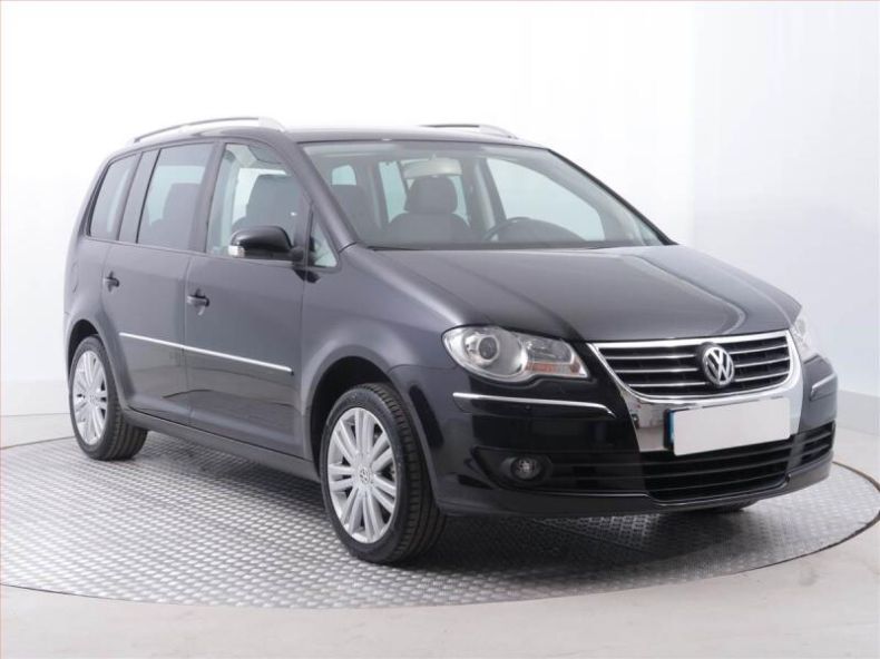 Volkswagen Touran - hlavní fotka inzerátu