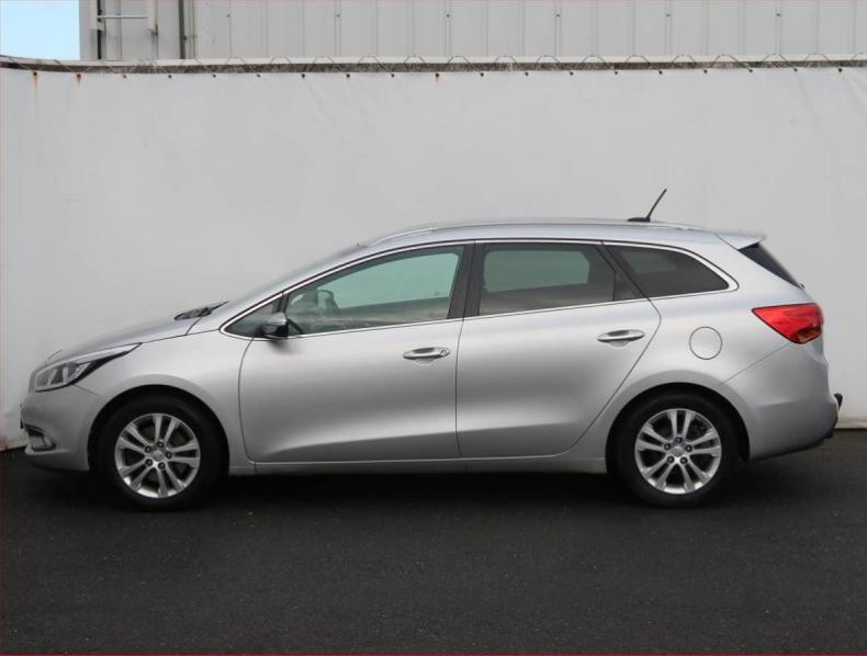 Kia Cee'd - hlavní fotka