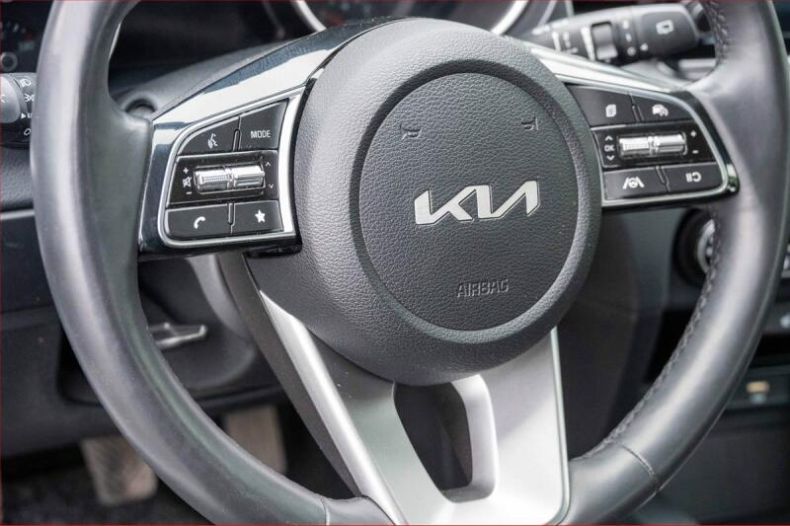 Kia Cee'd - hlavní fotka