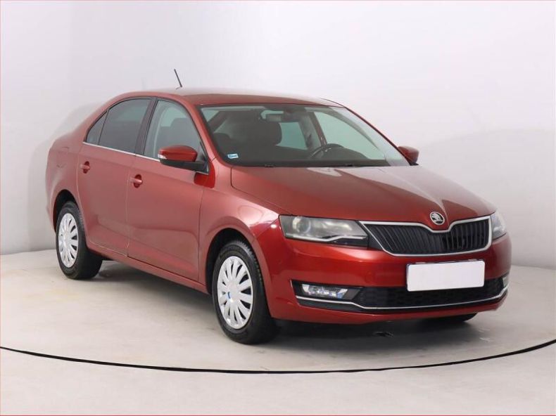 Škoda Rapid - hlavní foto