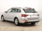 Škoda Superb - fotka číslo 3