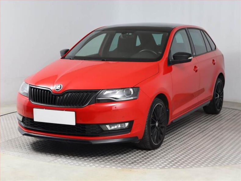 Škoda Rapid - hlavní fotka