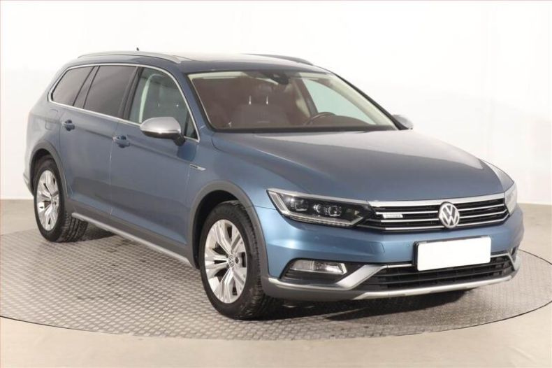 Volkswagen Passat - hlavní fotka inzerátu